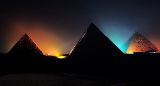 Show de Luzes e Som nas Pirâmides